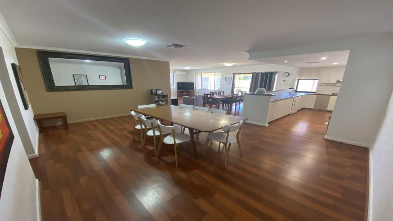 Vila Maniki Gardens Jurien Bay Exteriér fotografie