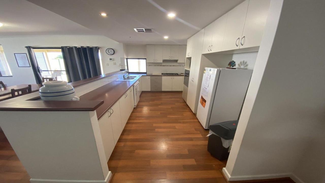 Vila Maniki Gardens Jurien Bay Exteriér fotografie